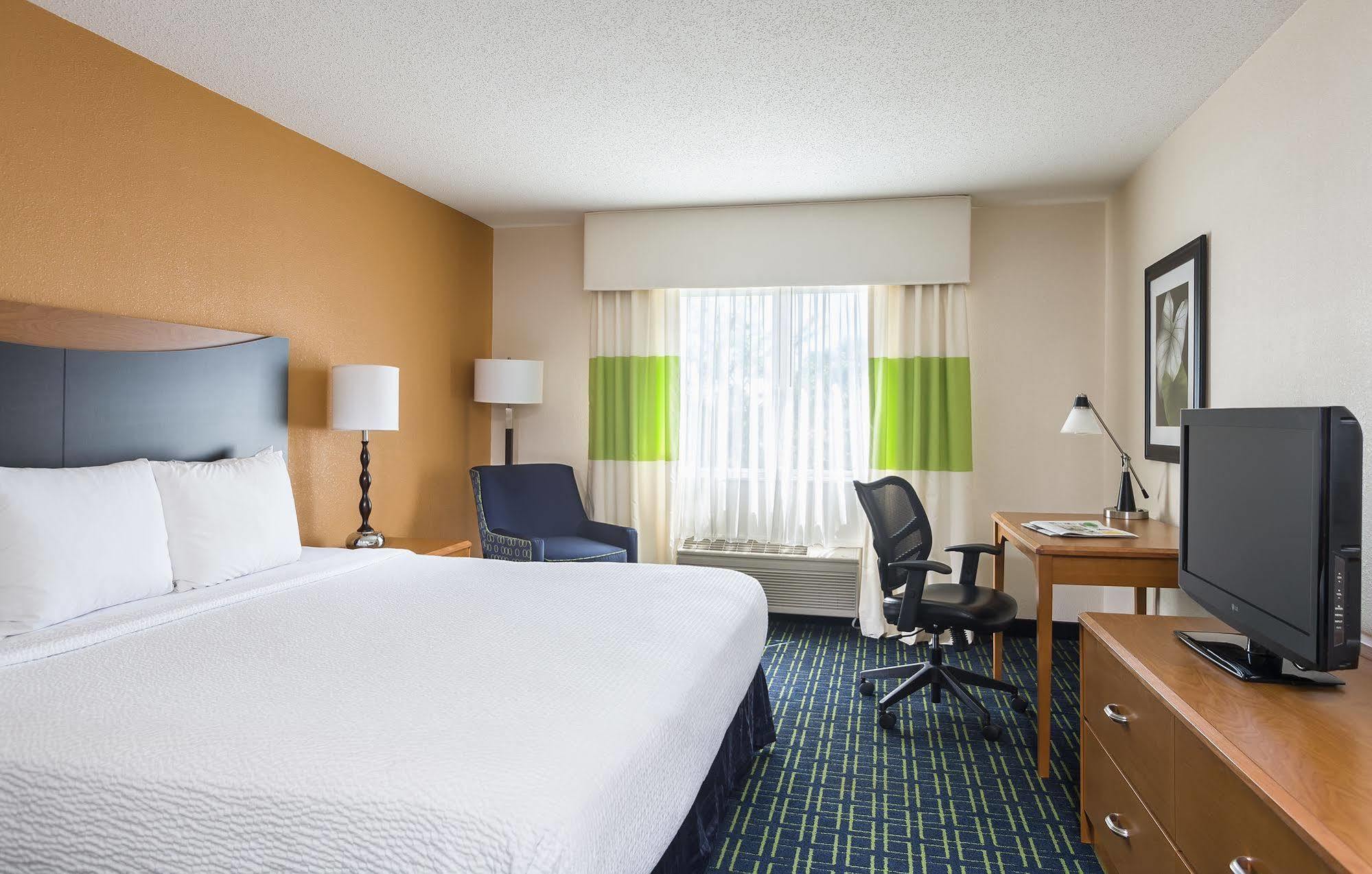 Fairfield Inn & Suites Grand Rapids Ngoại thất bức ảnh
